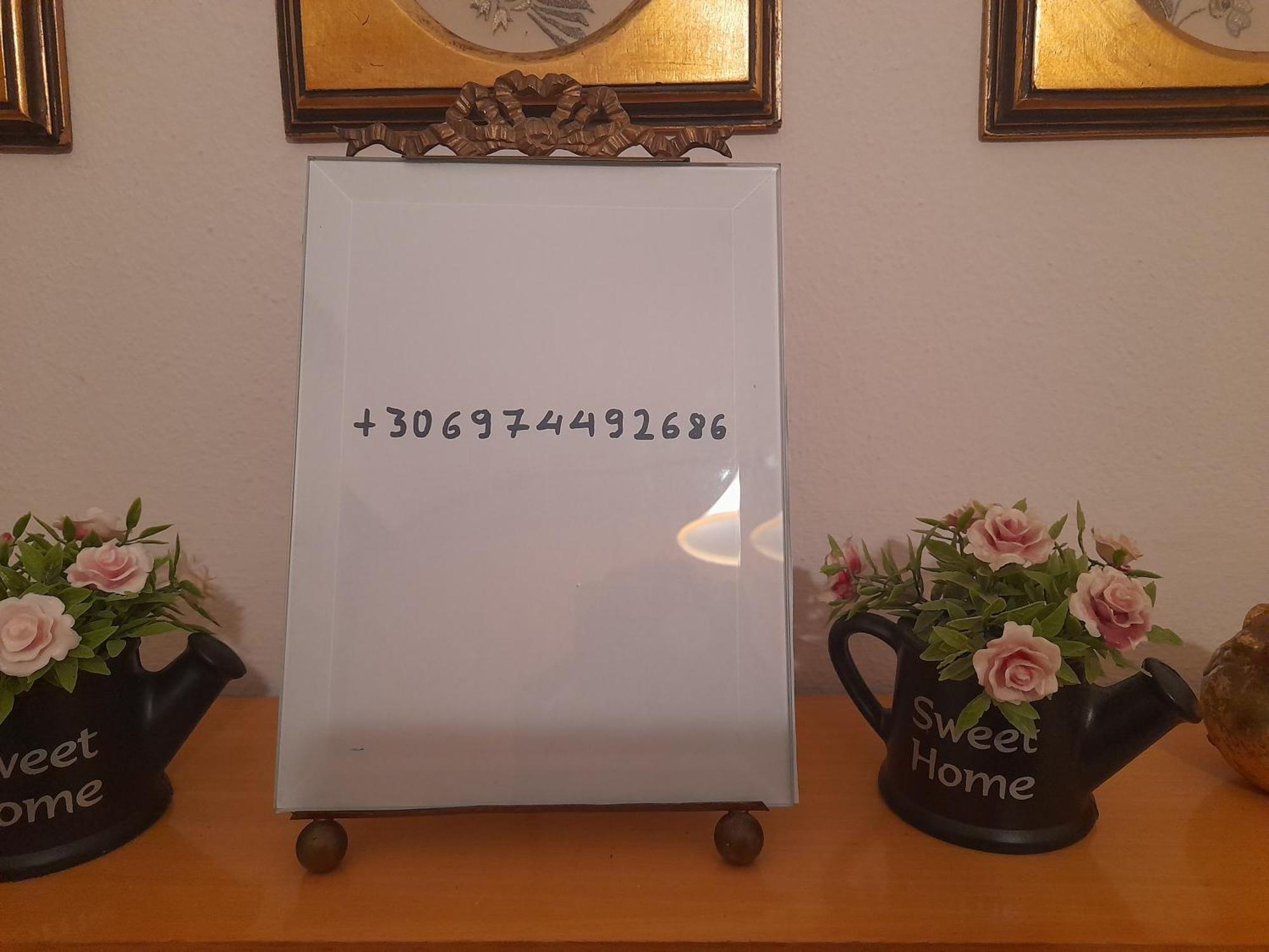 Minimal Studio. Kavála Luaran gambar